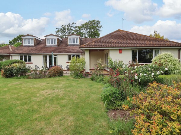 Meadowcroft - Watchet