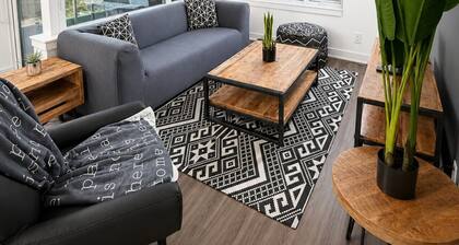 Modern 2 Bedroom Stay in the Heart of Ottawa