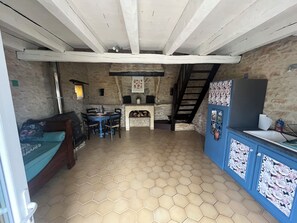 Dining - Vrbo Property (Jayac)