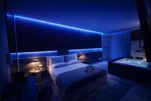 WiFi, bed sheets - Room 'Exclusive Suite' with Mountain View, Wi-Fi and Air Conditioning (Palermo)