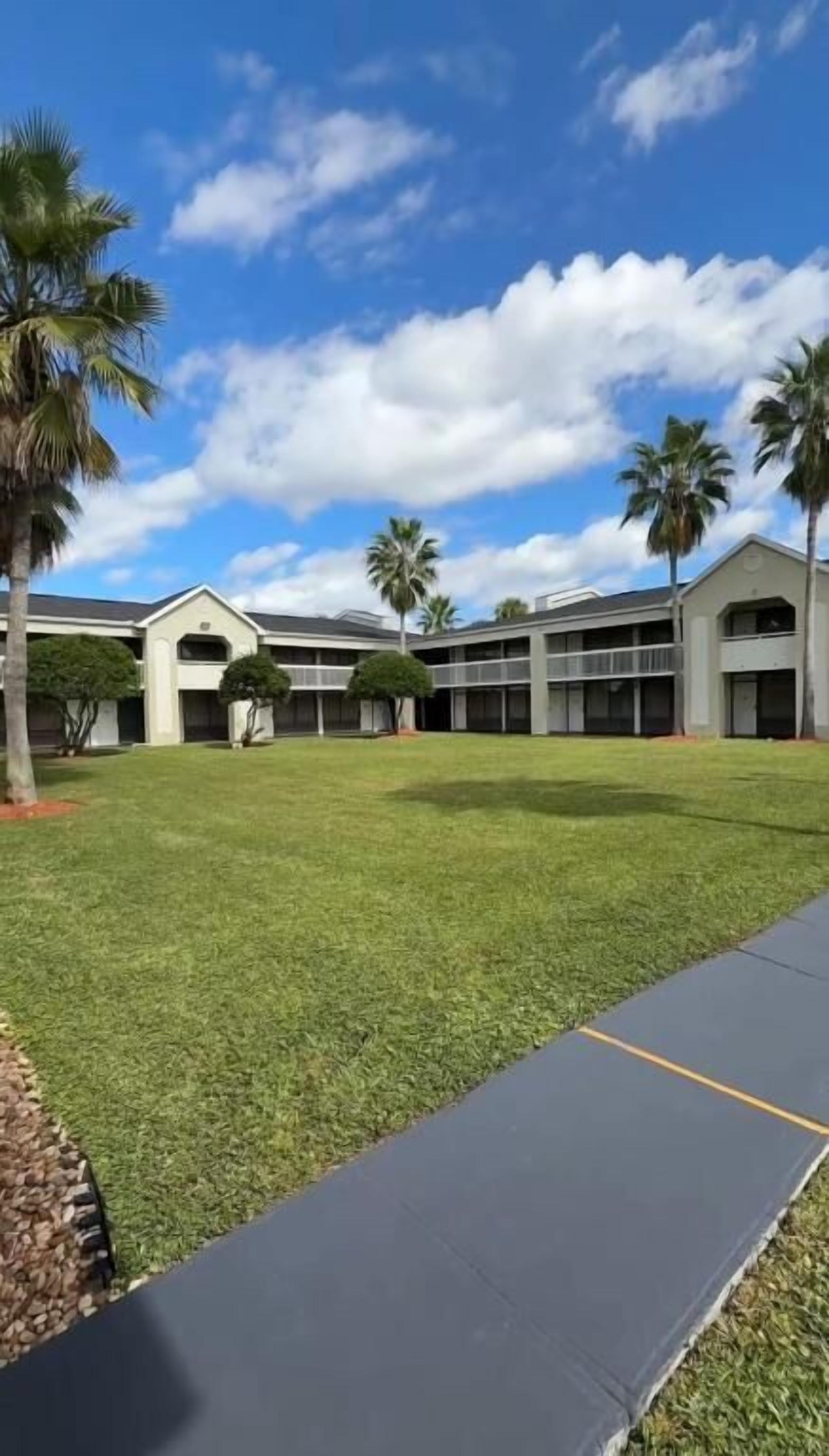 숙박 시설 구내