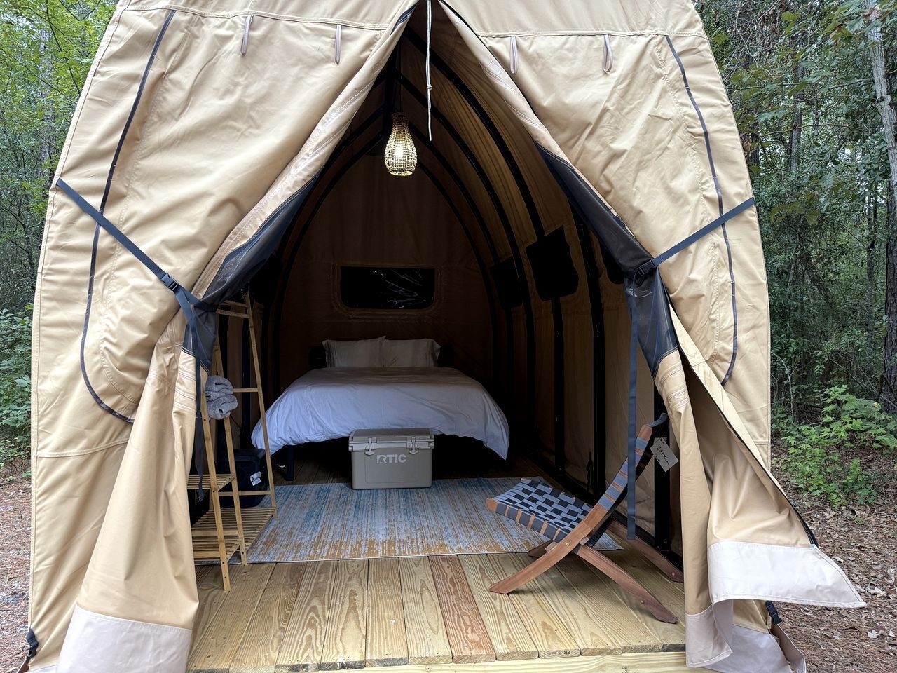 1 habitación y ropa de cama 