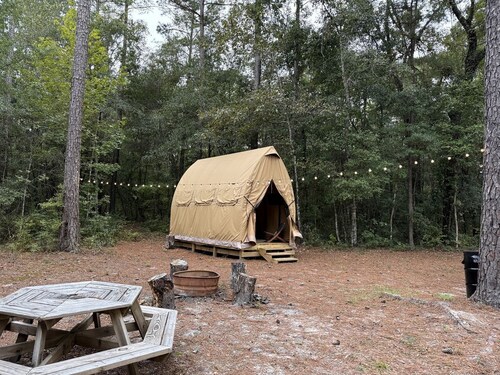 Cozy Luxury Canvas Cabin with Private Fire Pit and Outdoor Grill Near Branchville, South Carolina