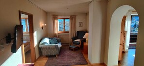 Living area - The Renoth's _ arrive breathe deeply enjoy (Bischofswiesen)