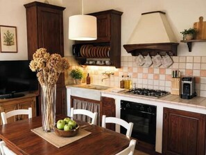 Private kitchen - Private pool between Siena and San Gimignano (Toscana)