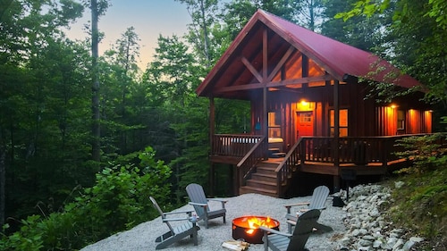Moonbow|Red River Gorge|Wifi|Hot Tub| Near Hiking and Climbing