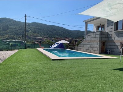 House with pool ribadavia
