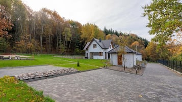 House | Exterior