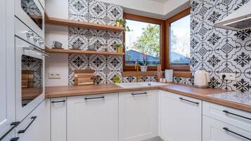 House | Private kitchen | High chair
