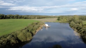 Exterior - A Romantic Getaway: The Dome (Foulcrey)