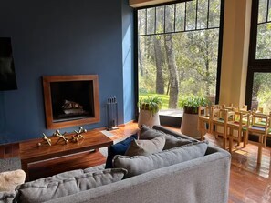 Family House, 5 Bedrooms, Garden View, Garden Area | Living area - CABAÑA RANCHO SAN FRANCISCO TAPALPA (Tapalpa)