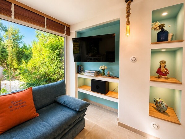 Living area - Casa Valmer Pool, Tennis, Private Garden (La Croix-Valmer)