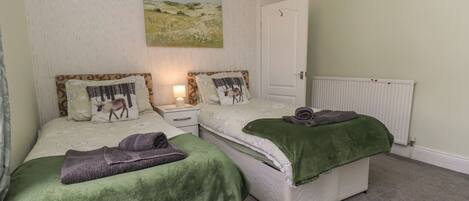 3 bedrooms, free WiFi, individually decorated, individually furnished