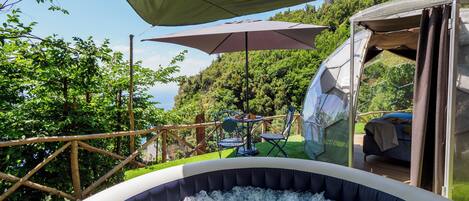 Superior Tent, Sea View