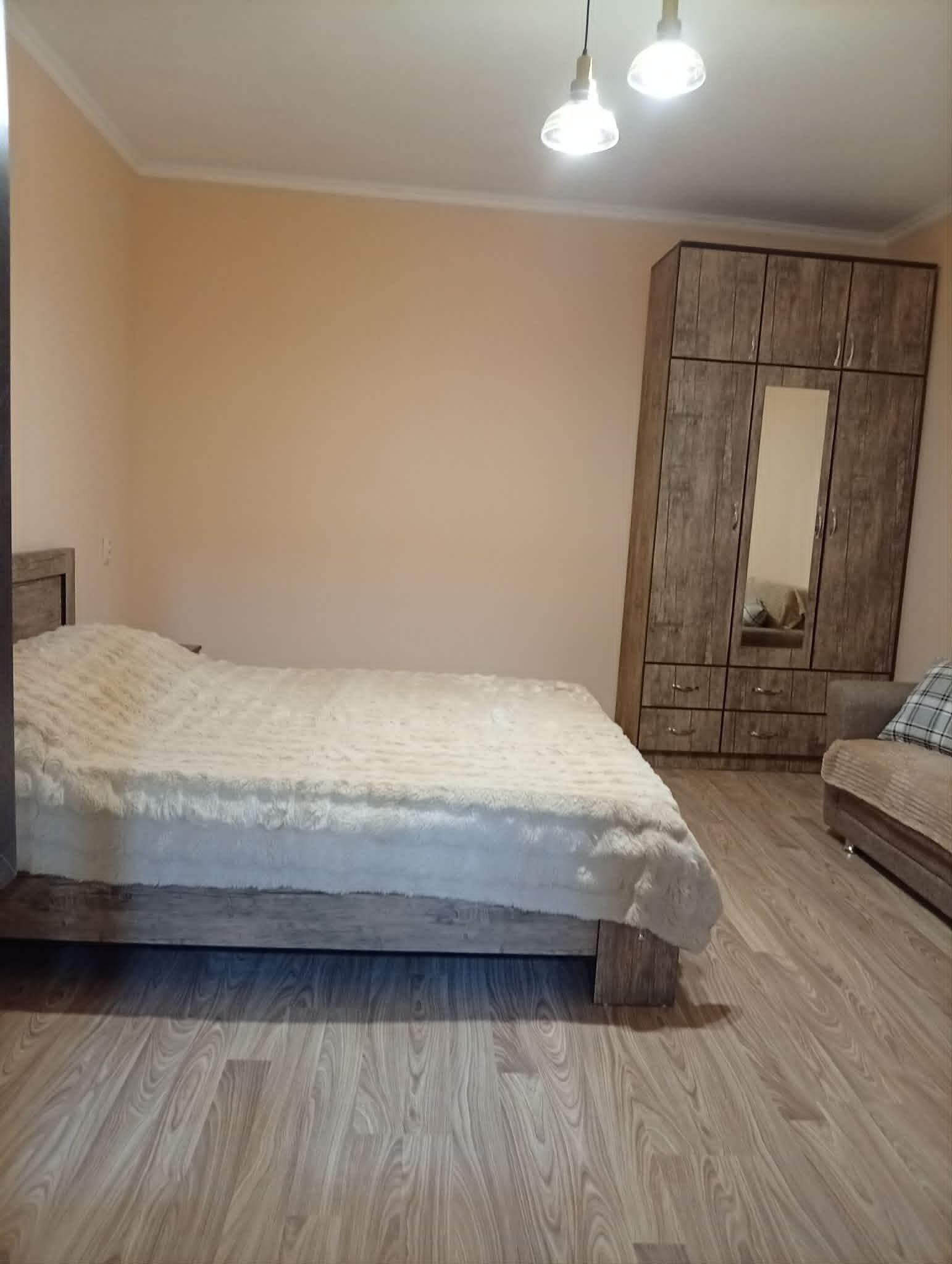 WiFi, bed sheets