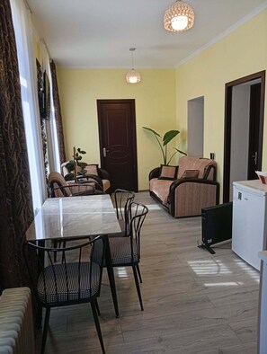 Interior - Guest House Maya (Mestia)