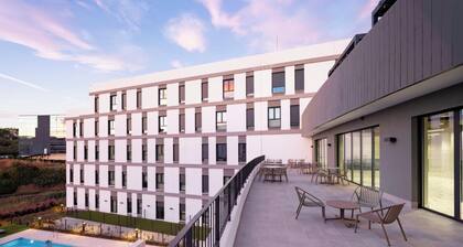 The Residential Club Blink
