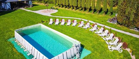 House | Pool