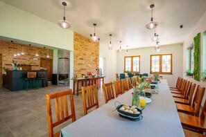 House | Dining - Holiday Cottage no. 3A With Private Jacuzzi (Darlowo)
