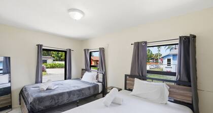 Delightful 3-bedroom house with AC in West Palm Beach