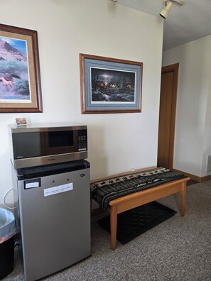Interior - Palomino Spur Suite (Dane)