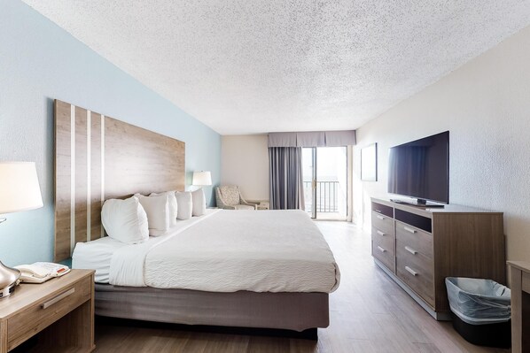 Room - Carolinian 904 Oceanfront King (Myrtle Beach)