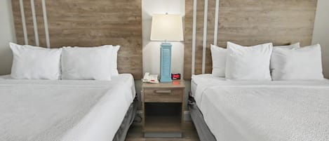 1 chambre, fer et planche à repasser, accès Internet, draps fournis