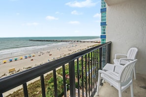 Property grounds - Oceanfront Two Queen Standard Room + Lazy River & Hot Tub (Myrtle Beach)