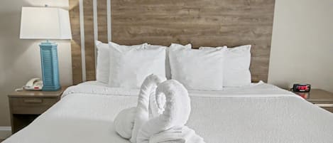 1 dormitorio, tabla de planchar con plancha, Internet y ropa de cama