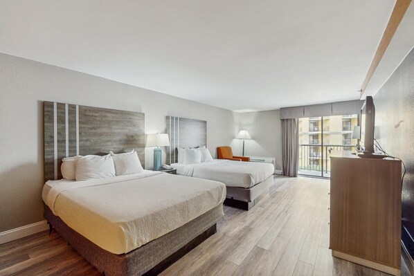Room - Carolinian 510 with 2 queens (Myrtle Beach)