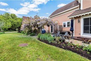 Terrace/patio - The Villa Callo Inn (Harwich)