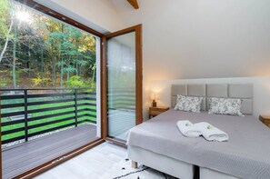 Hus | 3 soverom, strykejern/-brett, individuelt innredet og sengetøy