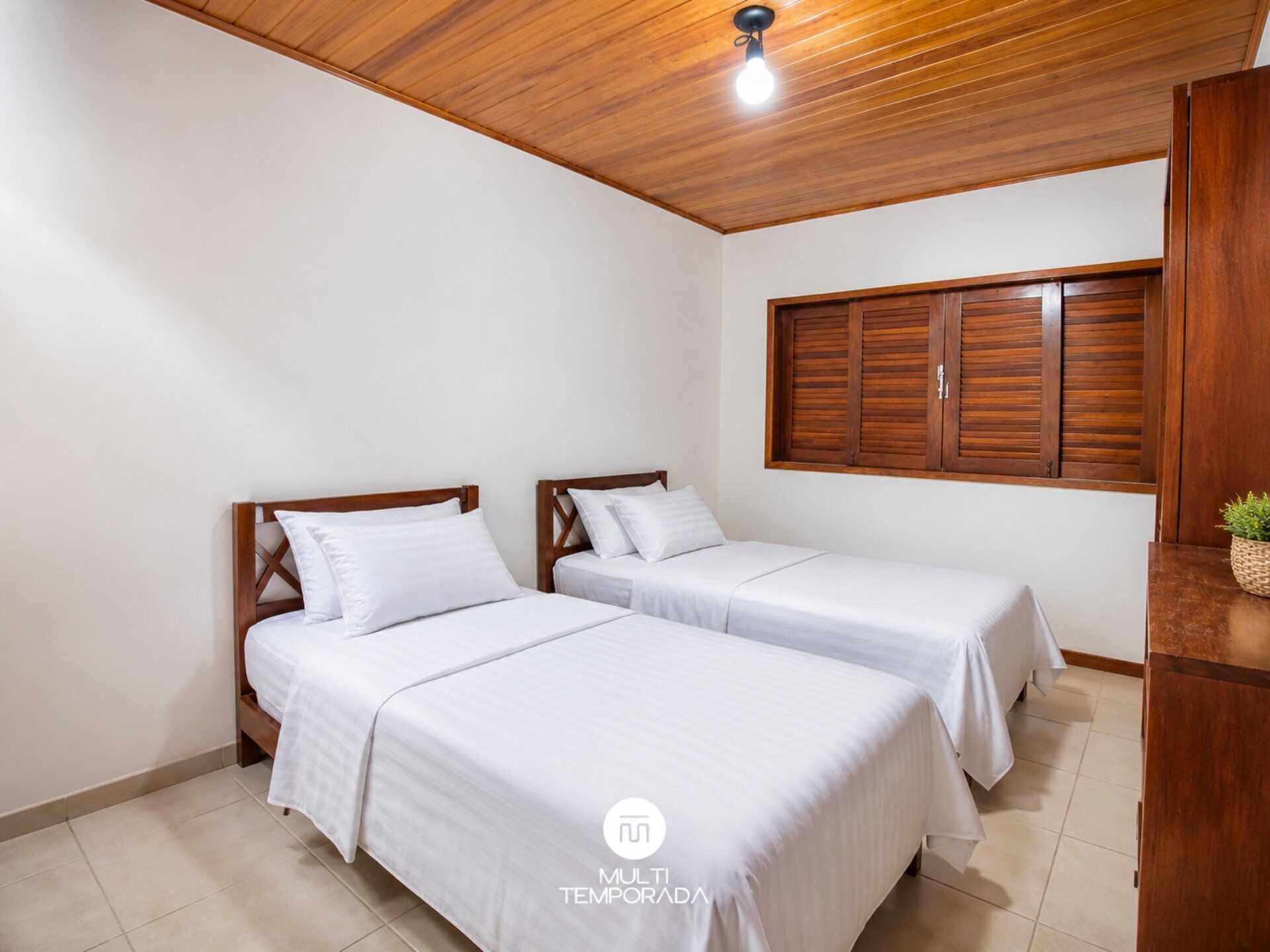 Chácara Maria Luiza c/ Piscina - Gravatá/PE | Roupas de cama premium, individualmente decorados