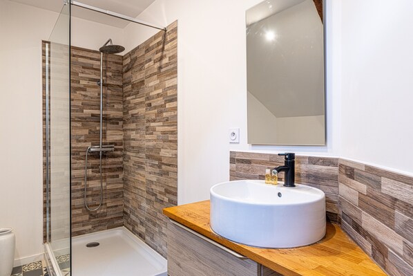 Bathroom - Murray - En plein cœur de Caen (Caen)