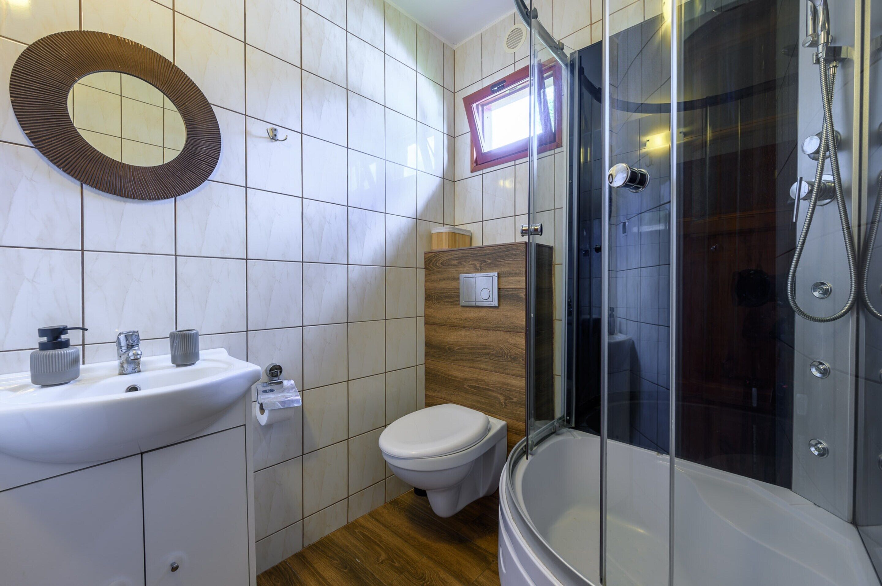 House | Bathroom