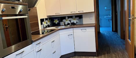 Appartement, vue cour intérieure | Cuisine privée