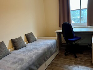 Appartement, vue sur la cour intérieure | Accès au Wi-Fi (inclus)