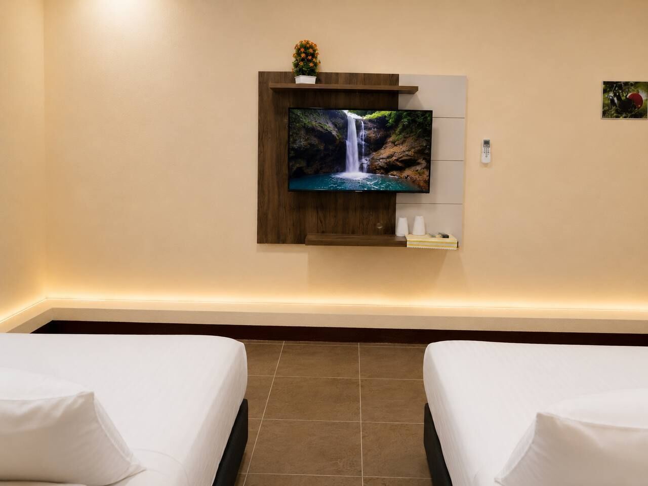 Comfort Apartment, 2 Double Beds, Air conditioning, Courtyard View | Free WiFi