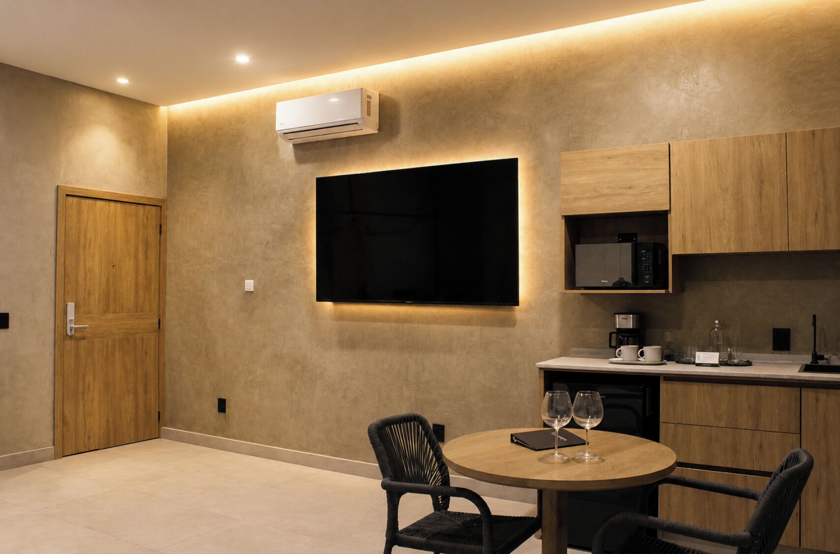 Double Suite with Terrace | Free WiFi