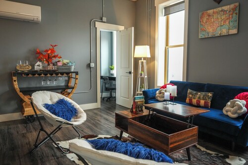 American Inspired 1BR Flat -Downtown Bellefontaine