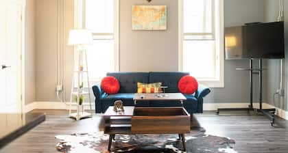 American Inspired 1BR Flat -Downtown Bellefontaine