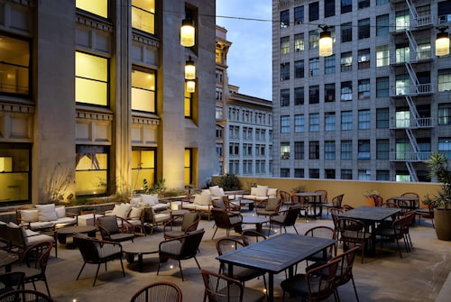 The Winfield Lofts, A Wyndham Hotel