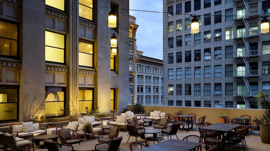 The Winfield Lofts, A Wyndham Hotel