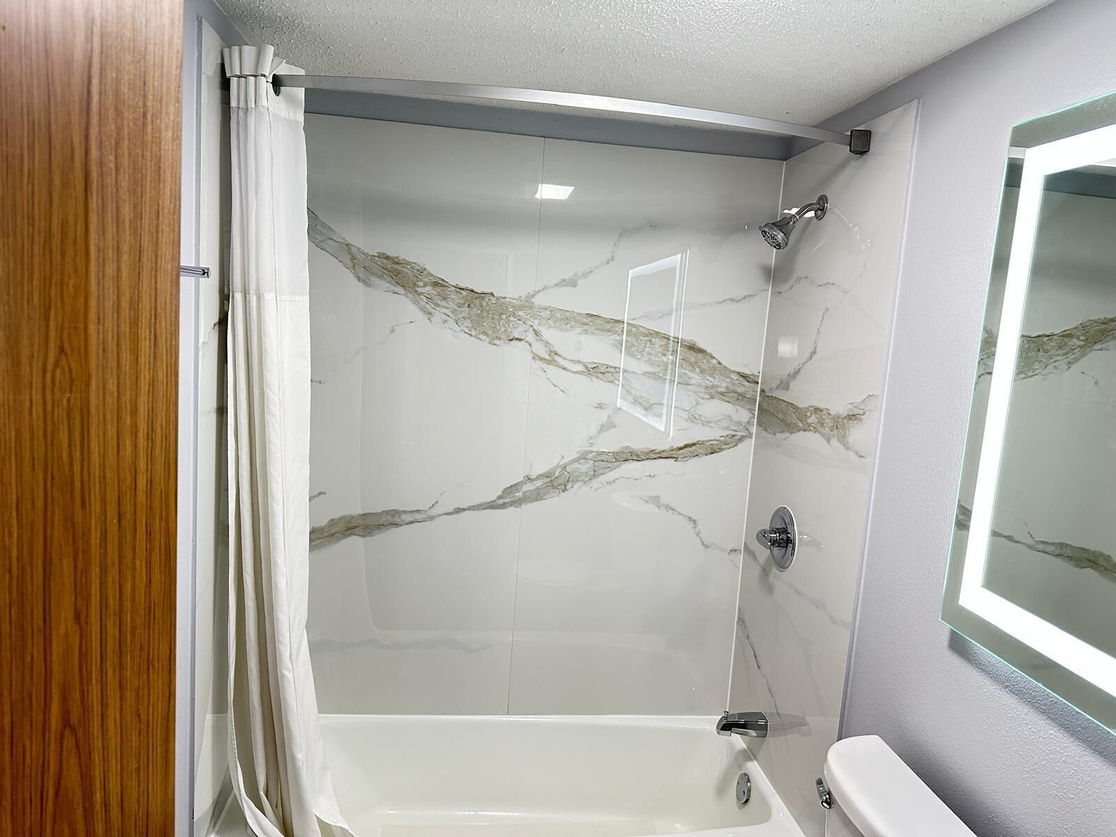 Habitación Deluxe, 1 cama de matrimonio grande, no fumadores | Baño