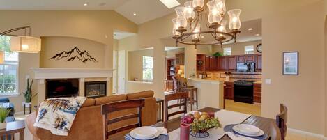 House (2 Bedrooms) | Interior
