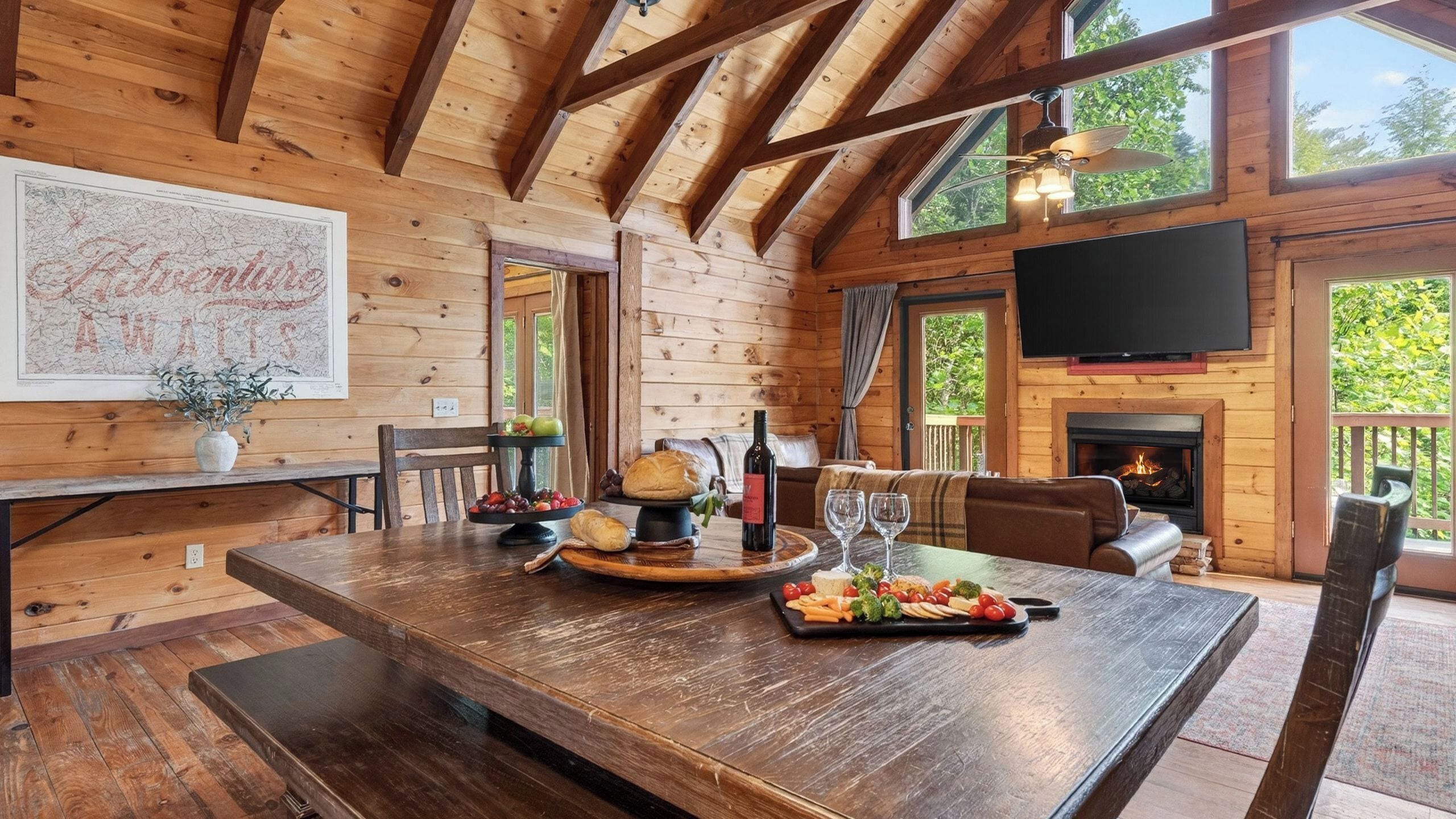 House (3 Bedrooms) | Interior
