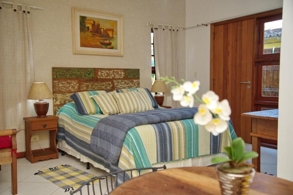 Quarto casal conforto | Cofres nos quartos, ferros/tábuas de passar roupa, Wi-Fi de cortesia