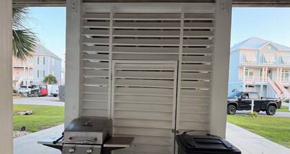 Point of View - 4BR Waterview - Boat Friendly - Harkers Island Retreat