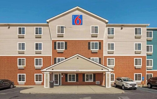 Motel 6 Cincinnati Sharonville, OH