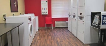 Motel 6 Rochester Greece, NY